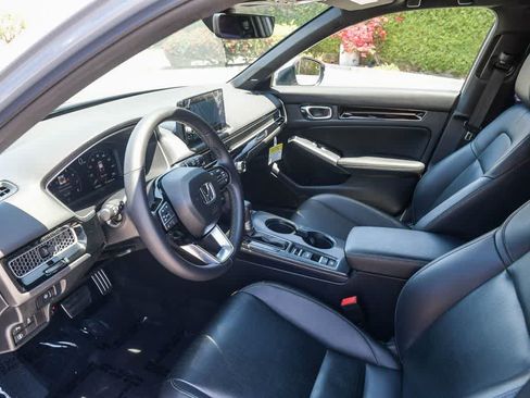 Used 2024 Honda Civic Sport Touring image 17