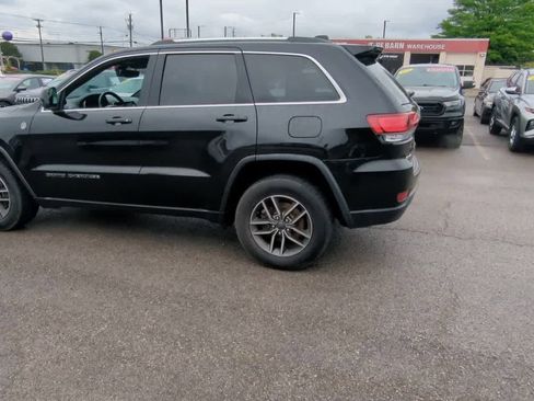 Certified 2020 Jeep Grand Cherokee Laredo w/ Quick Order Package 2BN North AWD/4WD image 6