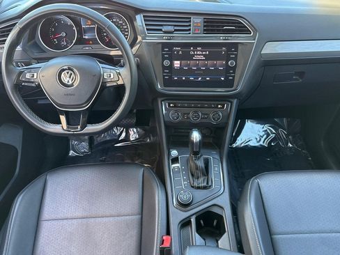 Used 2021 Volkswagen Tiguan 4Motion SE AWD/4WD image 23