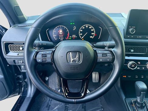 Used 2025 Honda Civic Sport image 11