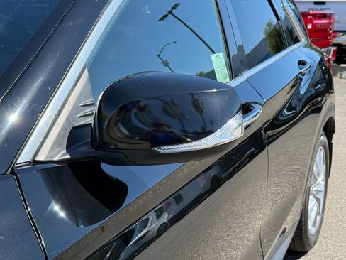 Used 2021 INFINITI QX50 Luxe FWD image 8