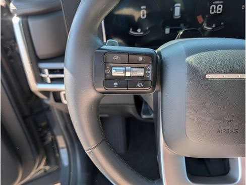 Used 2025 Hyundai Santa Fe SEL FWD image 18