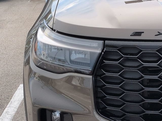 New 2026 Ford Explorer ST-Line w/ Premium Package RWD image 10