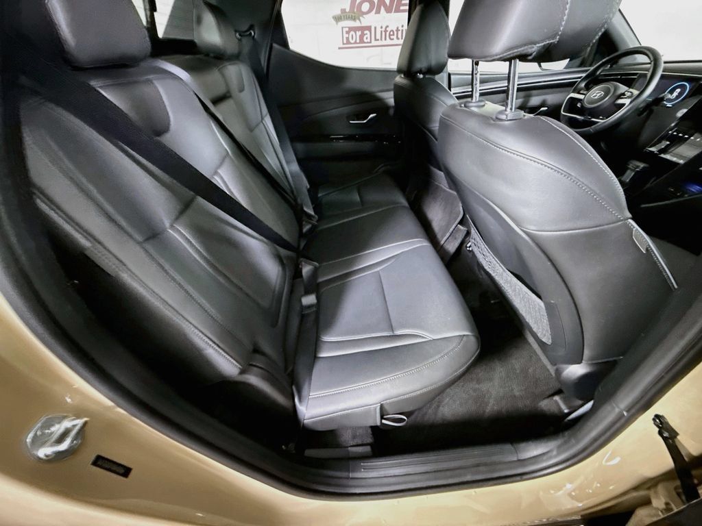 Certified 2024 Hyundai Santa Cruz Limited AWD/4WD image 33