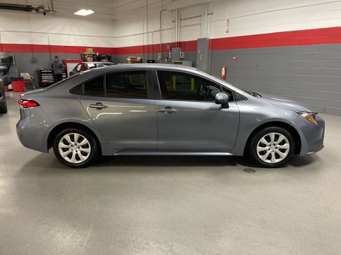 Certified 2025 Toyota Corolla LE image 11