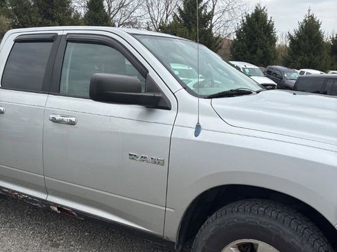 Used 2009 Dodge Ram 1500 Truck SLT image 5