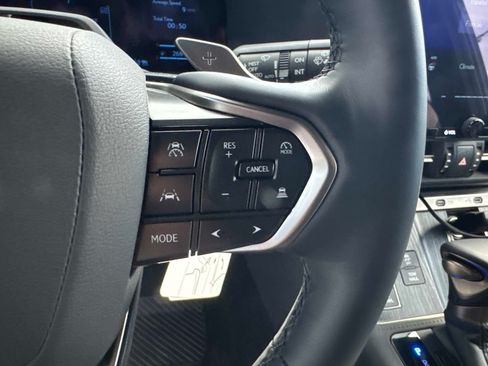 Used 2025 Lexus GX 550 AWD/4WD image 30