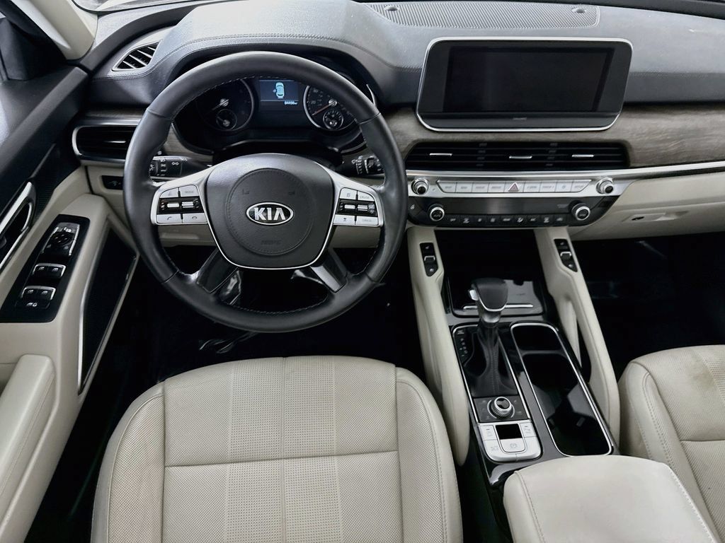 Used 2021 Kia Telluride EX w/ Towing Package AWD/4WD image 3