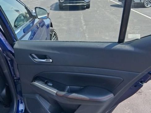 Used 2024 Nissan Altima 2.5 SR FWD image 26