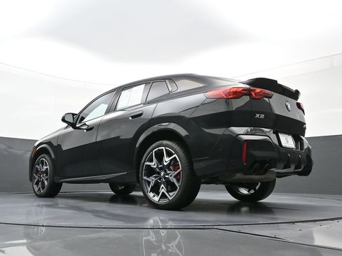 Used 2025 BMW X2 M35i w/ Premium Package image 27