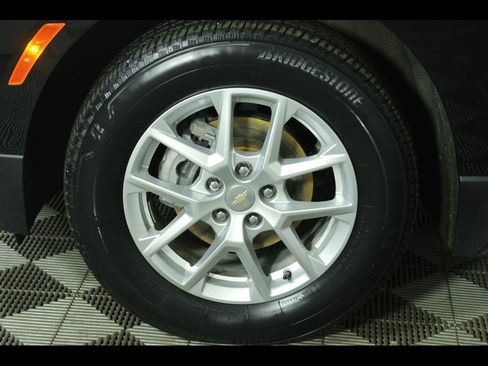 Used 2024 Chevrolet Equinox LS w/ LS Convenience Package image 5