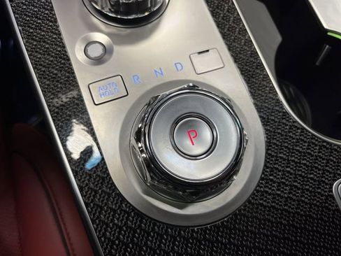 Used 2025 Genesis GV80 3.5T e-SC image 23