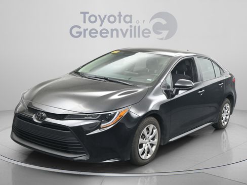 Certified 2024 Toyota Corolla LE FWD image 2