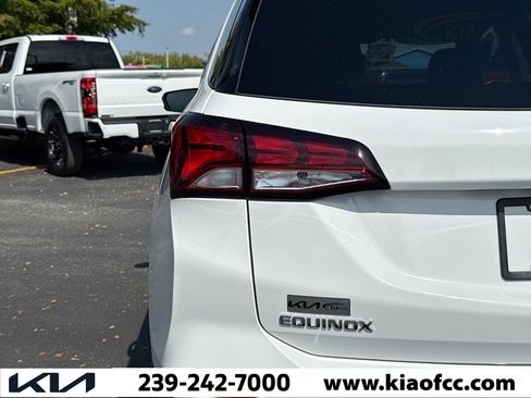 Used 2023 Chevrolet Equinox LT image 10