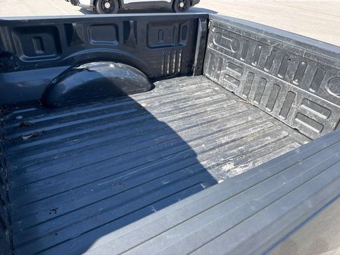 Used 2018 Ford F150 XL w/ Equipment Group 101A Mid RWD image 8
