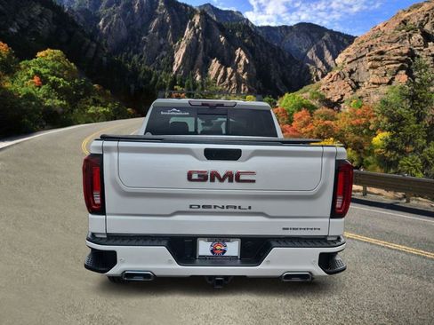 Used 2021 GMC Sierra 1500 Denali w/ Denali Ultimate Package AWD/4WD image 4
