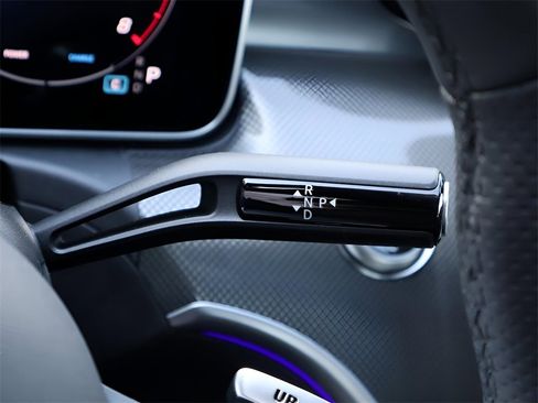 New 2025 Mercedes-Benz C 43 AMG 4MATIC Sedan image 37