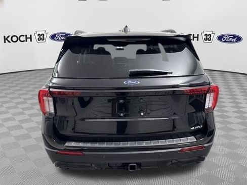 New 2026 Ford Explorer ST-Line image 7