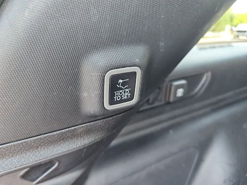 Used 2023 Jeep Grand Cherokee 4WD 4xe image 15