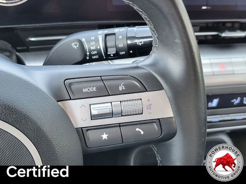 Used 2024 Hyundai Kona SEL image 27