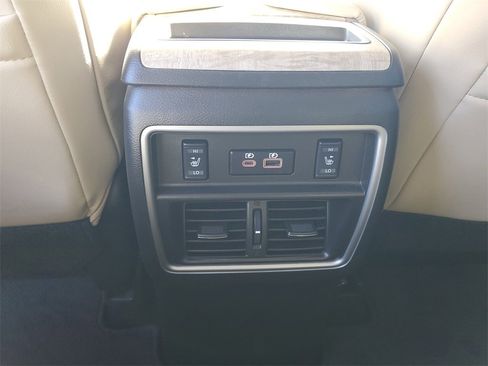 Certified 2021 Nissan Murano SL image 17