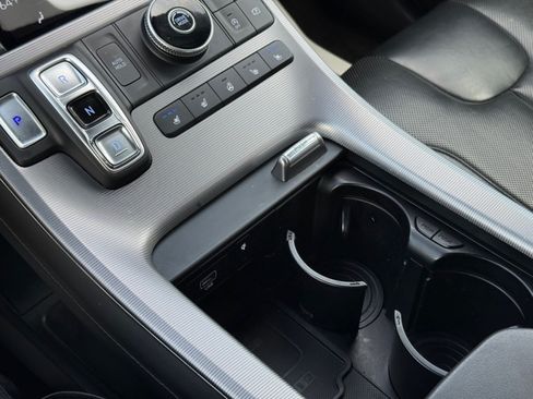 Used 2024 Hyundai Palisade Calligraphy FWD image 19