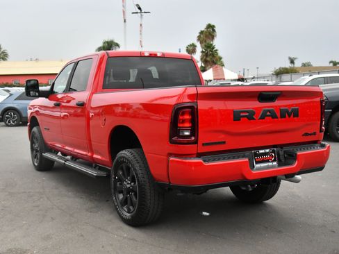 Used 2026 RAM 2500 Big Horn AWD/4WD image 6
