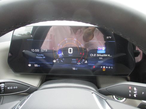 New 2026 Chevrolet Equinox LT w/ Convenience Package II image 18