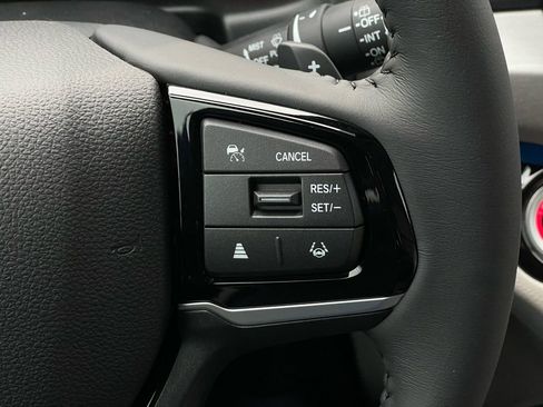 New 2026 Honda Odyssey Touring image 13