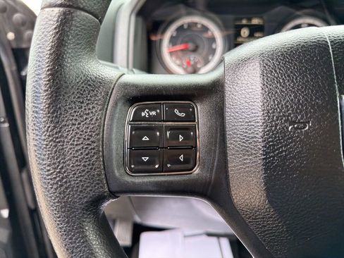 Used 2014 RAM 1500 ST w/ SXT Appearance Group AWD/4WD image 3