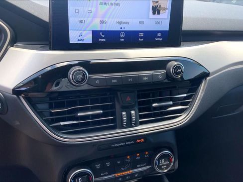 Used 2021 Ford Escape SE w/ Convenience Package AWD/4WD image 34