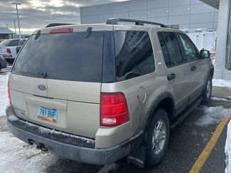 Used 2003 Ford Explorer XLT video 2