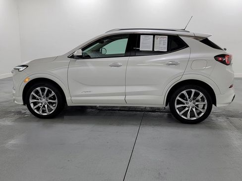 Used 2024 Buick Encore GX Avenir w/ Avenir Convenience Package image 5