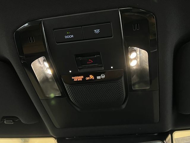 Used 2025 Lexus GX 550 AWD/4WD image 44