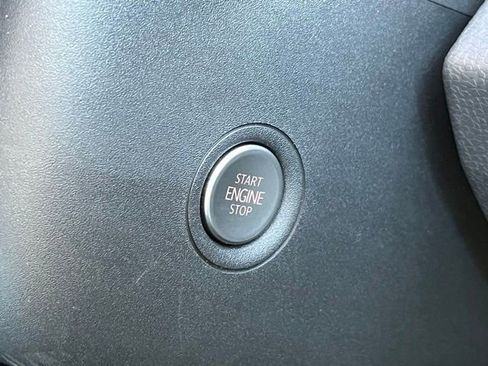 Used 2024 Volkswagen ID.4 Pro S AWD/4WD image 10