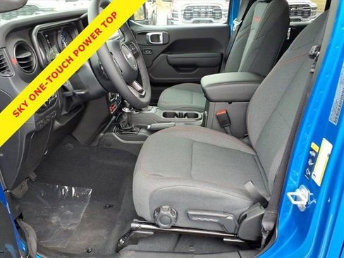 New 2026 Jeep Wrangler Unlimited Rubicon w/ Safety Group image 17