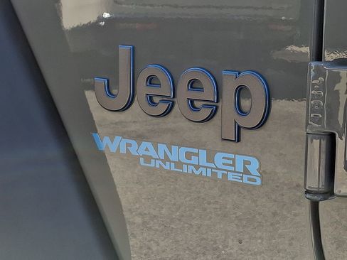 Used 2021 Jeep Wrangler Unlimited Rubicon 4xe w/ Cold Weather Group image 31