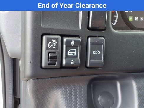 New 2025 Chevrolet Low Cab Forward image 18