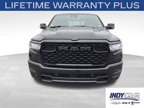 New 2026 RAM 1500 4x4 Crew Cab image 2