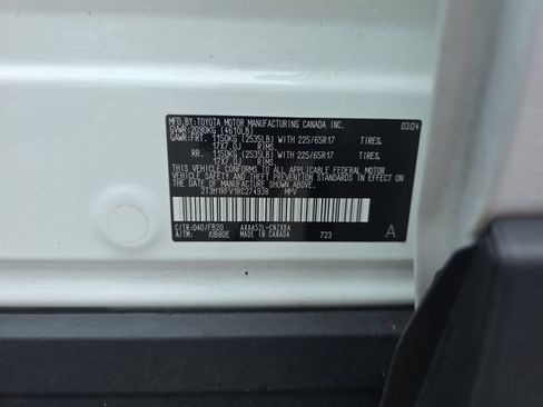 Used 2024 Toyota RAV4 LE FWD image 33