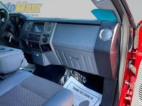 Used 2011 Ford F250 XLT w/ Chrome Pkg AWD/4WD image 26