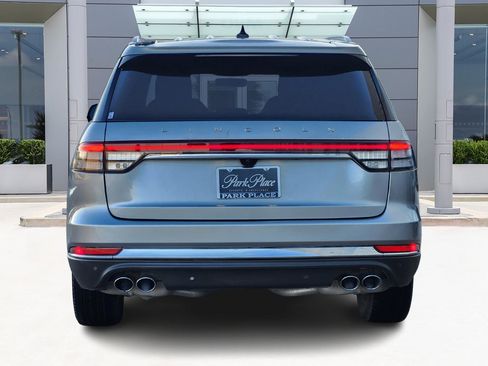 Used 2022 Lincoln Aviator Reserve w/ Equipment Group 201A image 6