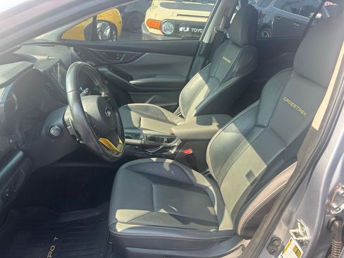 Used 2021 Subaru Crosstrek 2.5i Sport w/ Moonroof Package AWD/4WD image 8