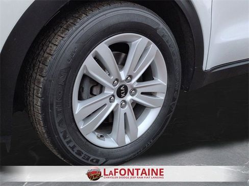 Used 2018 Kia Sportage LX image 31