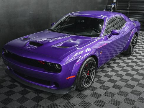 Used 2019 Dodge Challenger R/T Scat Pack RWD image 31