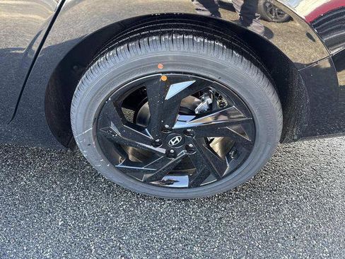 New 2026 Hyundai Elantra SEL Sport Premium image 5