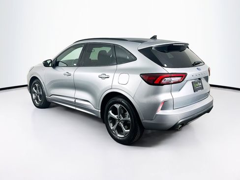 Used 2024 Ford Escape ST-Line image 5