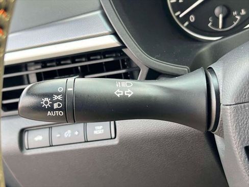 Used 2023 Nissan Altima 2.5 SR image 21