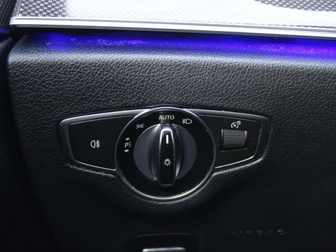 Used 2018 Mercedes-Benz E 63 AMG S image 30