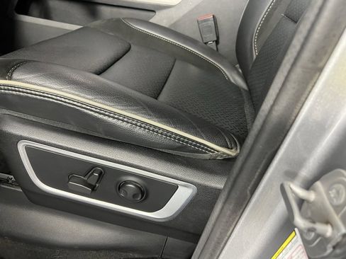 Used 2022 RAM 1500 Laramie image 23